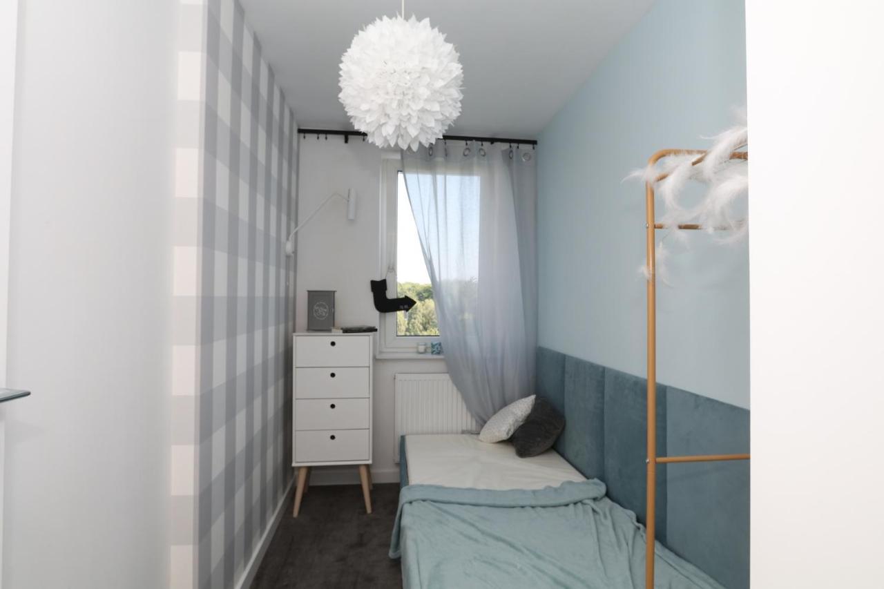 Romaszewskiego Zoliborz Single Room Pokoj Metro Varşova Dış mekan fotoğraf